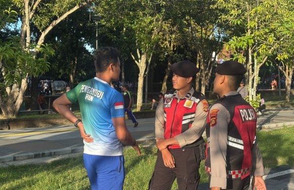 Patroli Dialogis Turjawali Samapta Polresta Denpasar Jaga Kondusivitas CFD dan Aktivitas Masyarakat di Renon