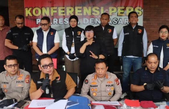 30 Orang Diamankan Polresta Denpasar Didugaan Akan Lakukan Praktik Scamming Internasional di Kuta