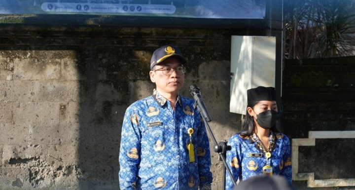 Peringati Hari Kebangkitan Nasional, Kantor Pertanahan Kota Denpasar melaksanakan Upacara Bendera.