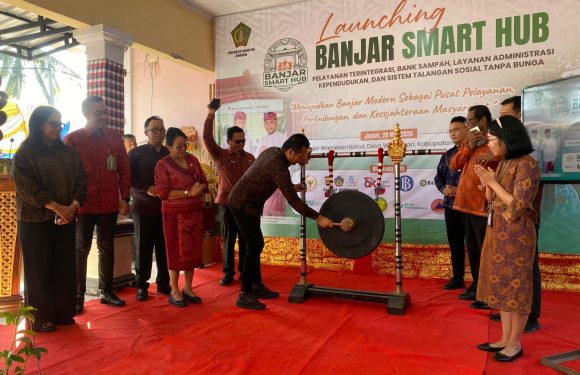 Melalui Polantas Menyapa,  Pelayanan STNK Polres Jembrana Kini Hadir di Banjar Smart Hub Desa Warnasari.