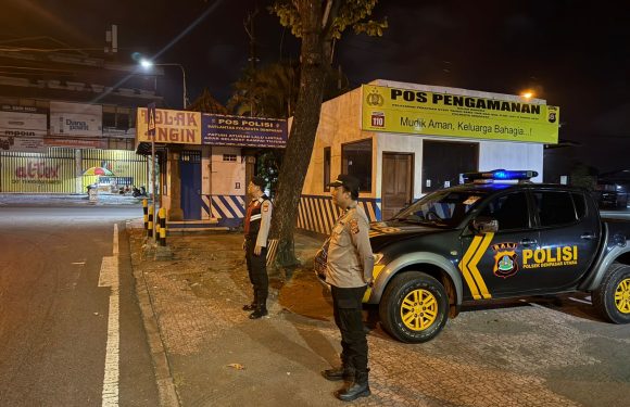 Patroli Malam Polsek Denpasar Utara Intensifkan Sambang dan Dialogis, Jaga Kamtibmas Tetap Kondusif