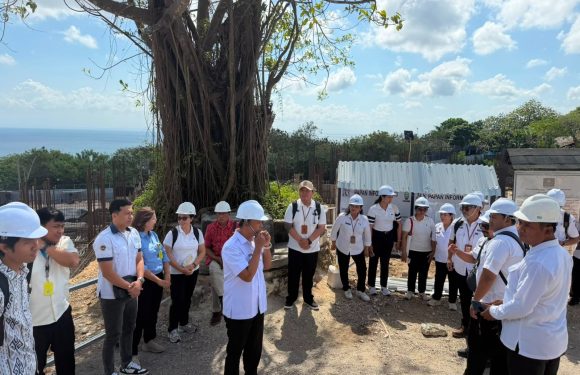 Kantor Pertanahan Kabupaten Badung menghadiri kegiatan Peninjauan Lokasi Bersama Tim Uji Kelayakan Lingkungan Hidup Badung Terkait ANDAL Pembangunan Hotel Bintang Agrananta.