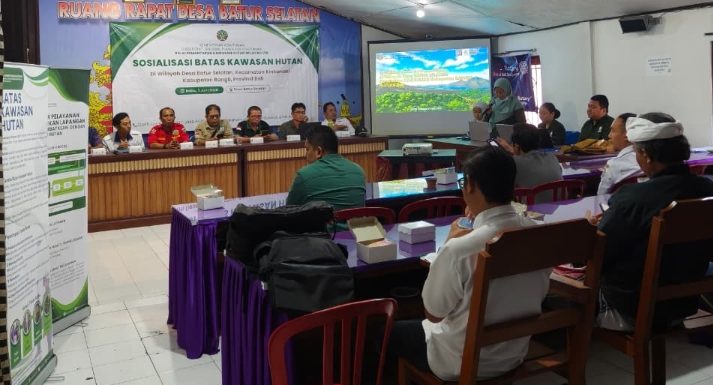 Tingkatkan Kesadaran Masyarakat, Kantor Pertanahan Bangli dan KPH Bali Timur Gelar Sosialisasi Kawasan Hutan