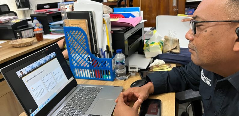 Optimalkan Kinerja Penanganan Sengketa, Kepala Seksi Pengendalian dan Penanganan Sengketa ikuti Rapat Evaluasi Semester I Tahun 2026 secara daring.