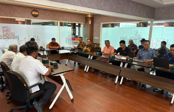 Kantor Pertanahan Kabupaten Badung menghadiri rapat koordinasi bersama PT Angkasa Pura Indonesia, Bahas Penataan Batas-Batas Tanah Pada Kawasan Tepian Pantai.