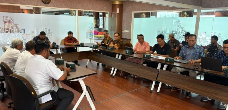 Kantor Pertanahan Kabupaten Badung menghadiri rapat koordinasi bersama PT Angkasa Pura Indonesia, Bahas Penataan Batas-Batas Tanah Pada Kawasan Tepian Pantai.