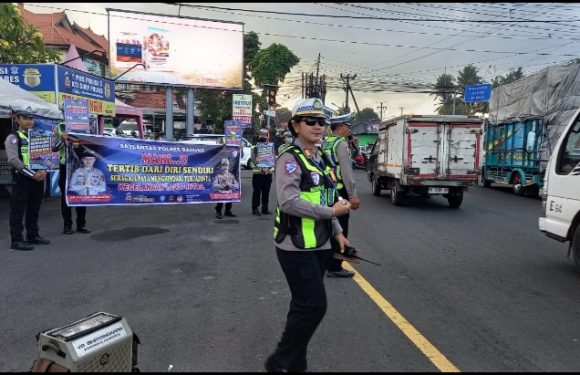 Melalui Polantas Menyapa, Satlantas Polres Badung Gelar Kegiatan Edukasi dan Himbauan kepada Pengguna jalan.