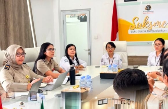 Kantor Pertanahan Kota Denpasar menggelar Rapat Pembahasan Perpanjangan Hak Guna Bangunan (HGB).