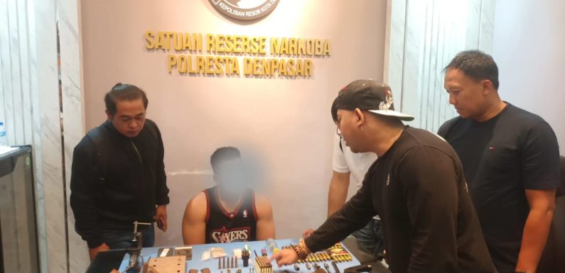Polresta Denpasar Ungkap Kasus Narkoba, Temukan Senpi dan Airsoft Gun Saat Pengerebekan