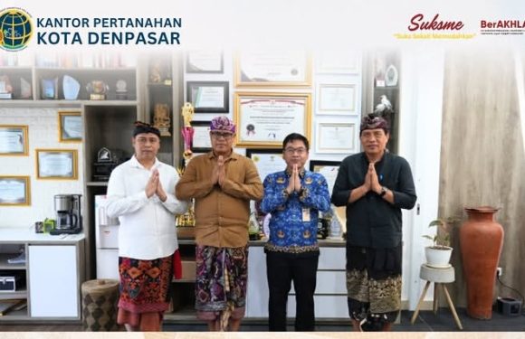 Kantor Pertanahan Kota Denpasar Melaksanakan Penandatanganan Hak Dari Pemprov Bali Kepada ISI Bali.
