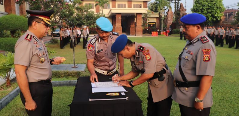Kapolresta Denpasar Pimpin Sertijab Kasat Polairud dan Kasat Pamobvit, Tekankan Profesionalisme dan Amanah Jabatan