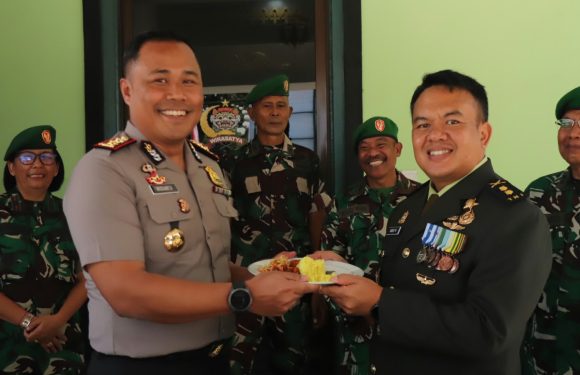 Polresta Denpasar Beri Ucapan HUT ke-81 TNI, Perkuat Sinergitas dan Soliditas TNI-Polri